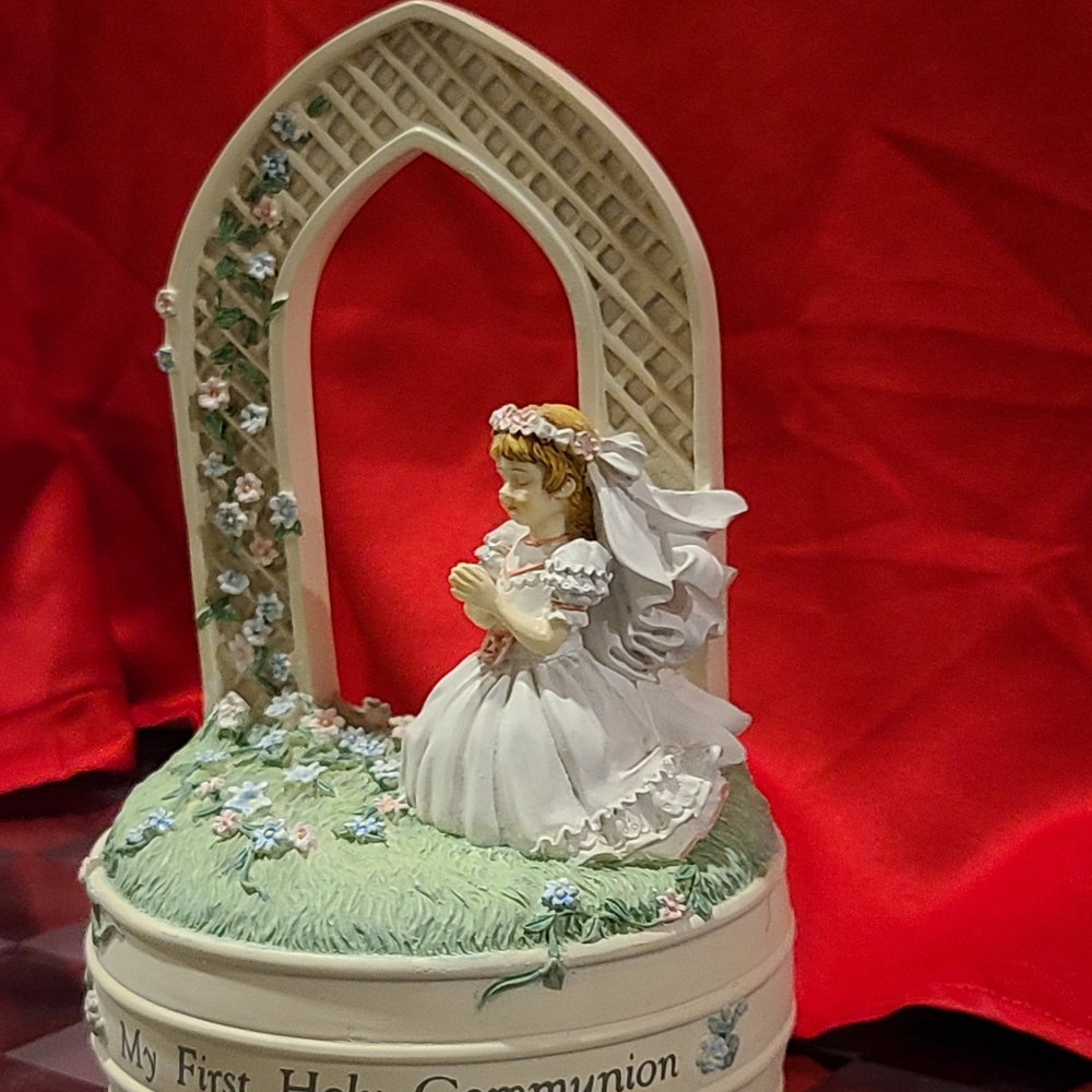 first holy communion music box